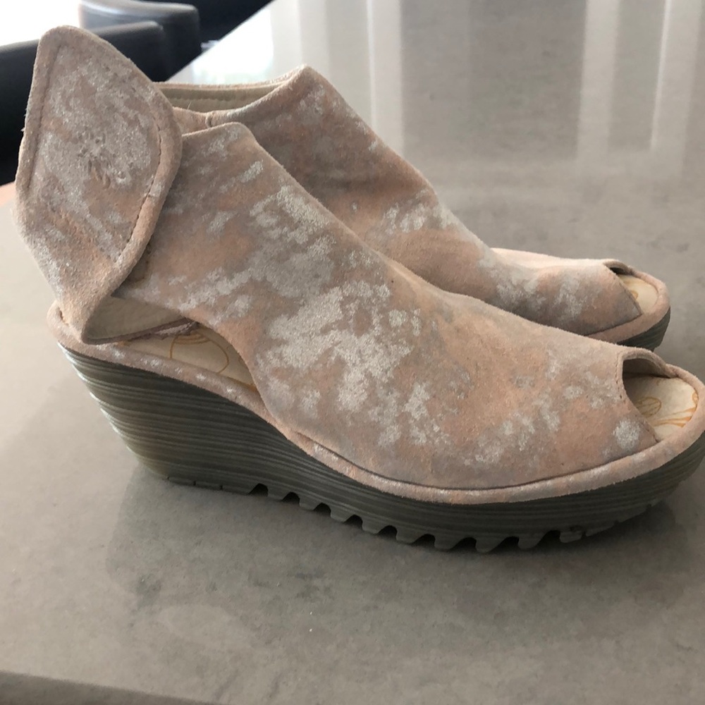 Fly London size 7 worn 3 times